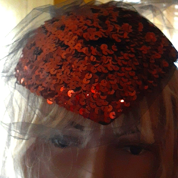 00 Accessories - Bronze sequin festive hat